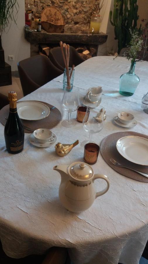 Bed and Breakfast Mas Elena Generargues Zewnętrze zdjęcie
