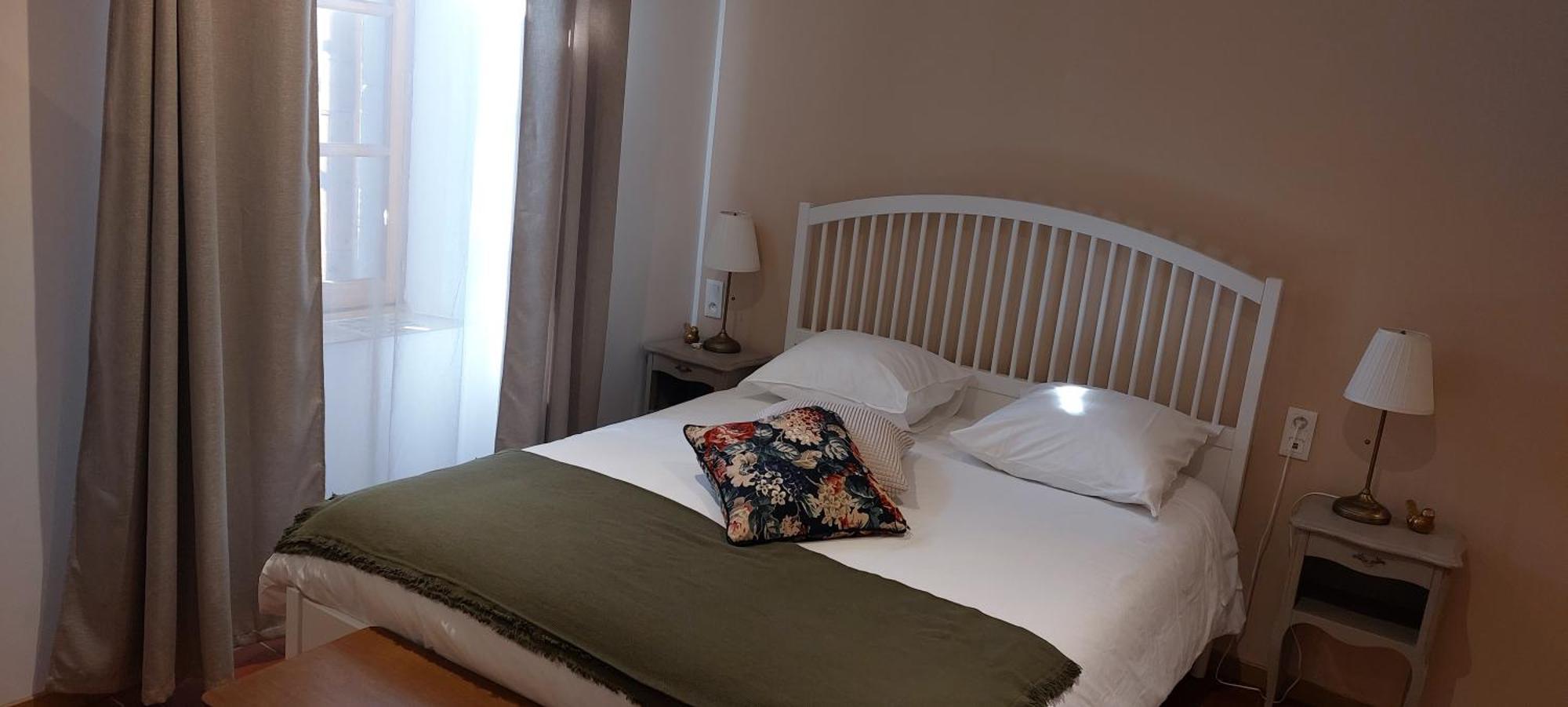Bed and Breakfast Mas Elena Generargues Zewnętrze zdjęcie